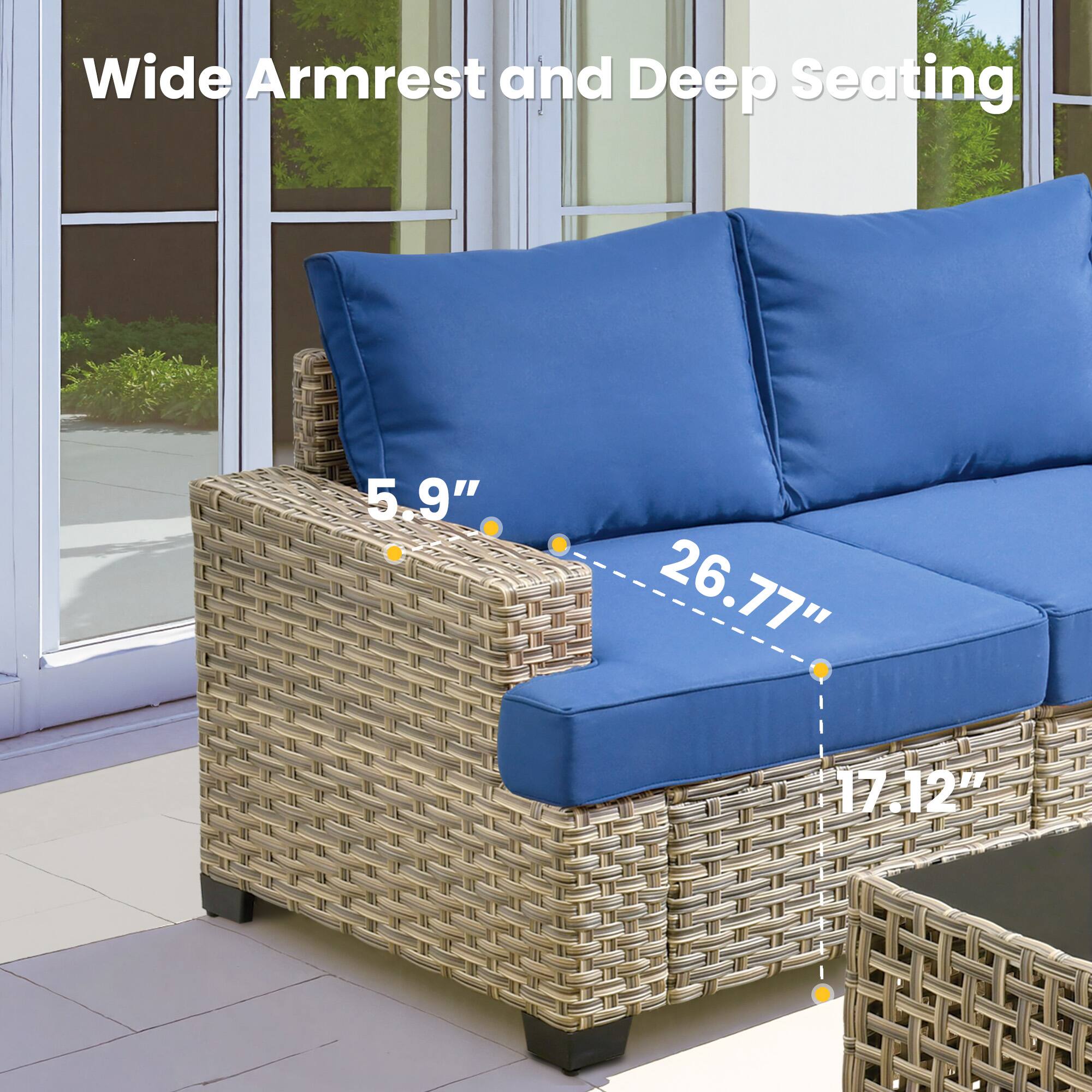 Wide Armrest and Deep Seating  
5.9" 26.77" 17.12"