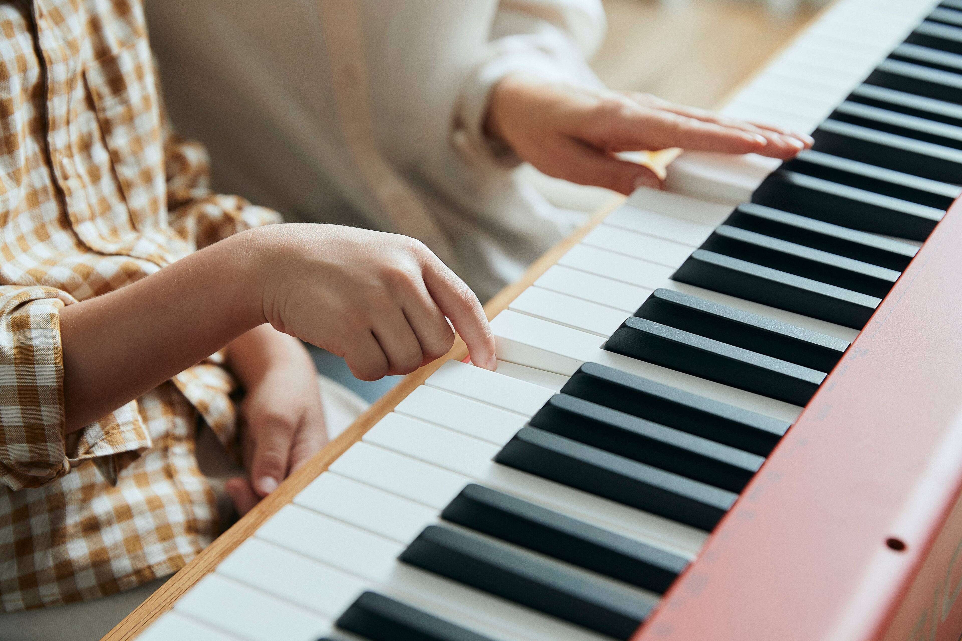 Alt View 15. Casio - Casio CDPS160 Digital Piano in Red - Red.