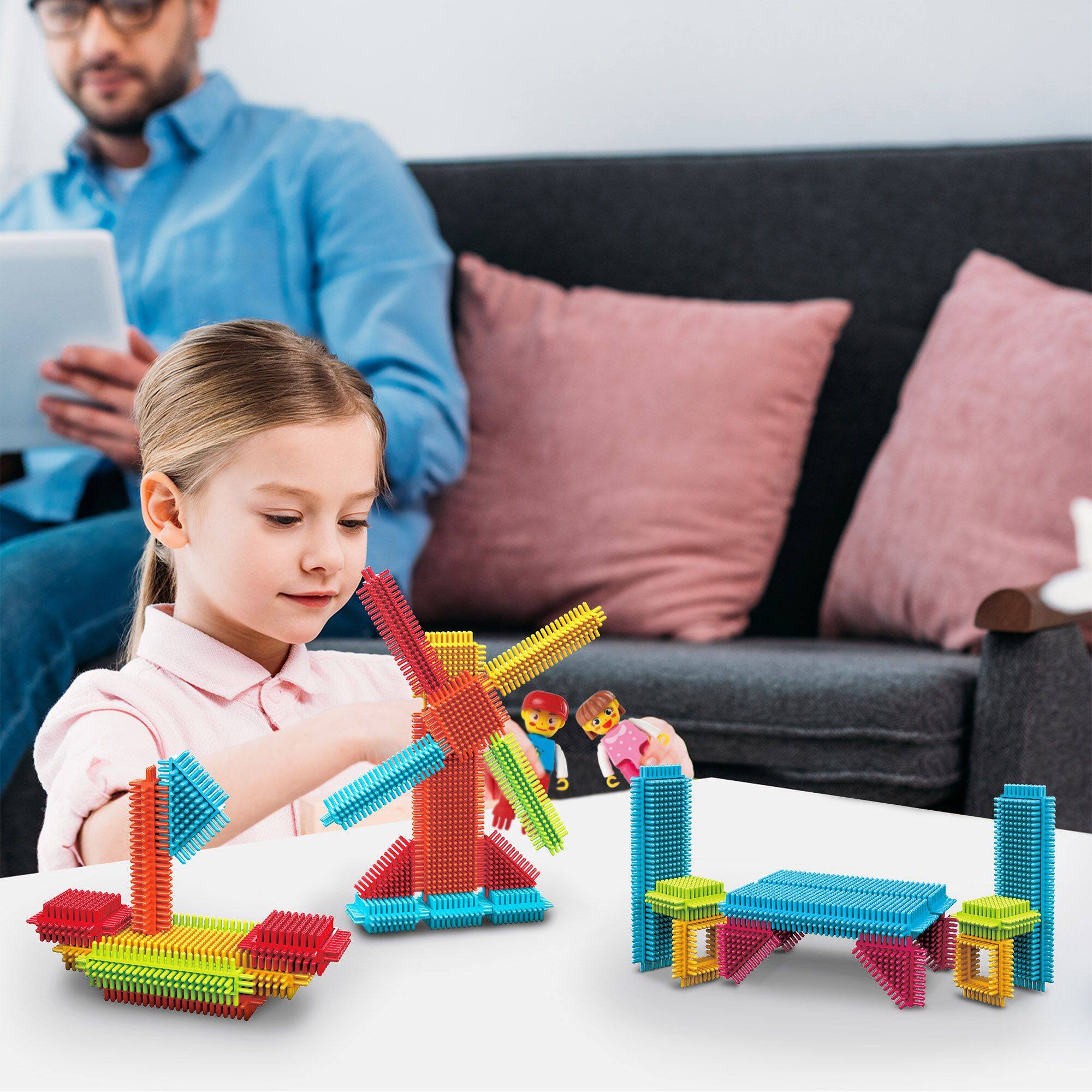 Alt View 2. PicassoTiles - PICASSO-TILES Hedgehog Blocks 4 Family Action Figures, STEM Toy Expansion Pack, Toddler Construction Building Blocks.