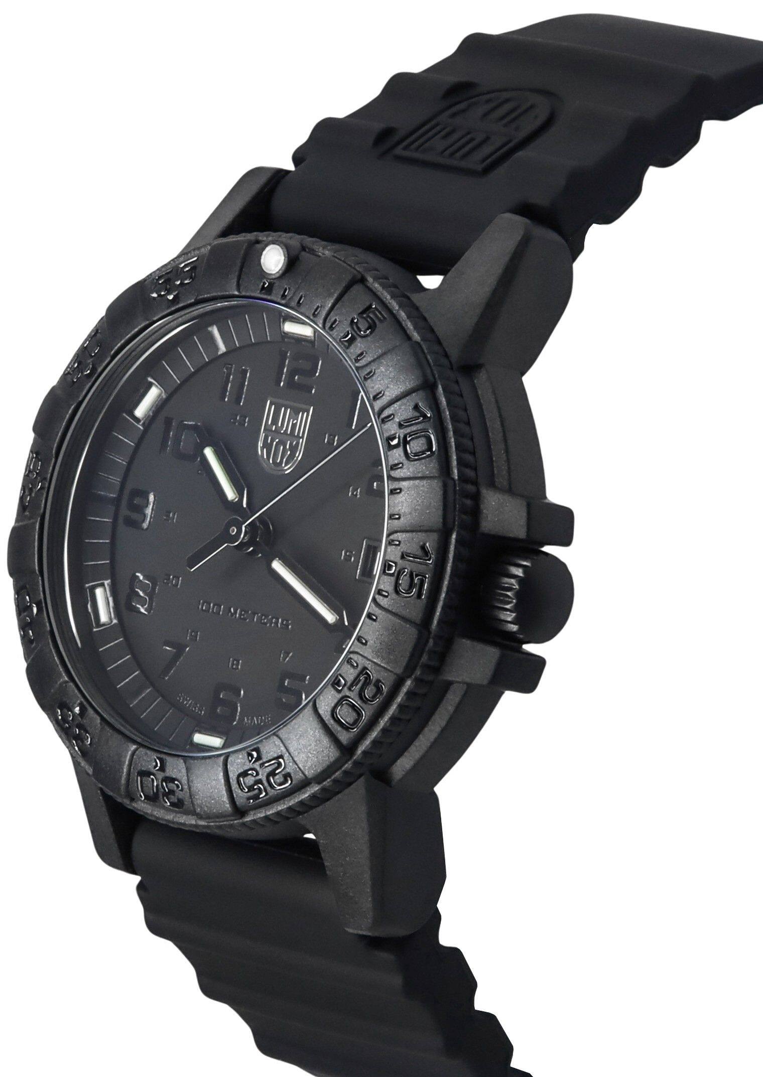 Luminox Leatherback SEA Turtle Silicone Strap Dial Swiss Quartz XS