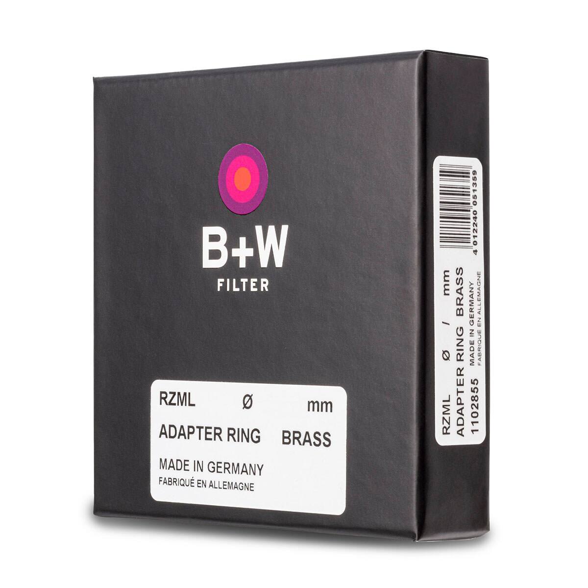 B+W FILTER  
RZML mm ADAPTER RING BRASS  
MADE IN GERMANY  
FABRIQUÉ EN ALLEMAGNE