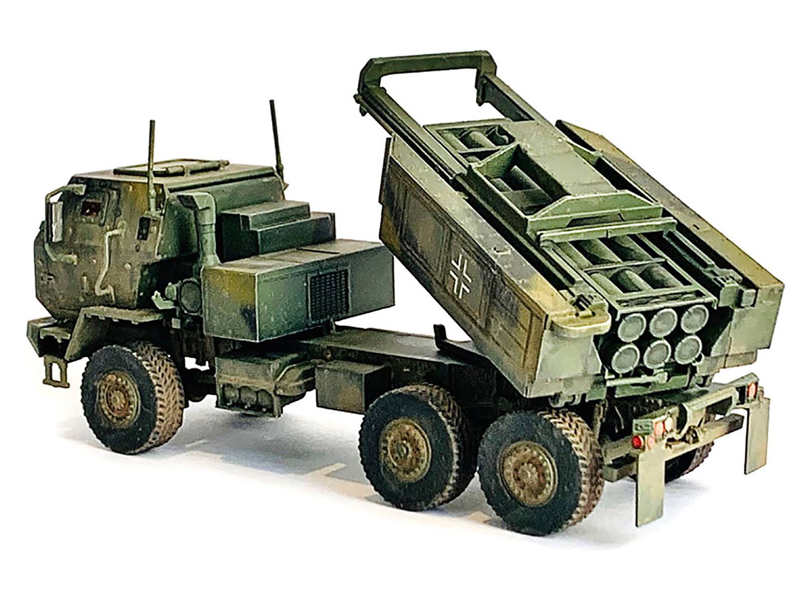 Left. Dragon Models - Ukraine M142 High Mobility Artillery Rocket System (HIMARS) Green Camouflage NEO Dragon Armor Series 1/72 Plastic Model - Multi.