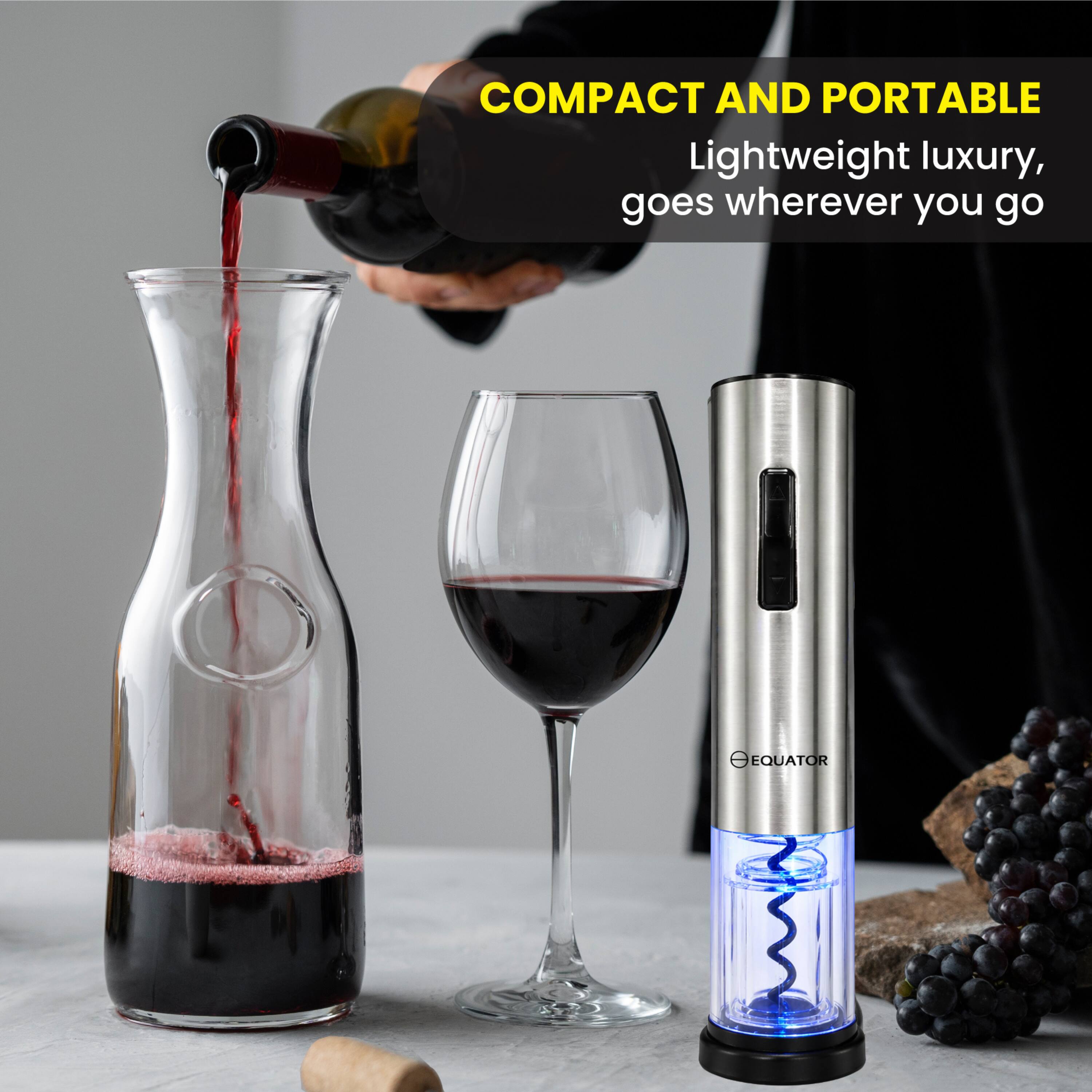 COMPACT AND PORTABLE  
Lightweight luxury, goes wherever you go  

EQUATOR