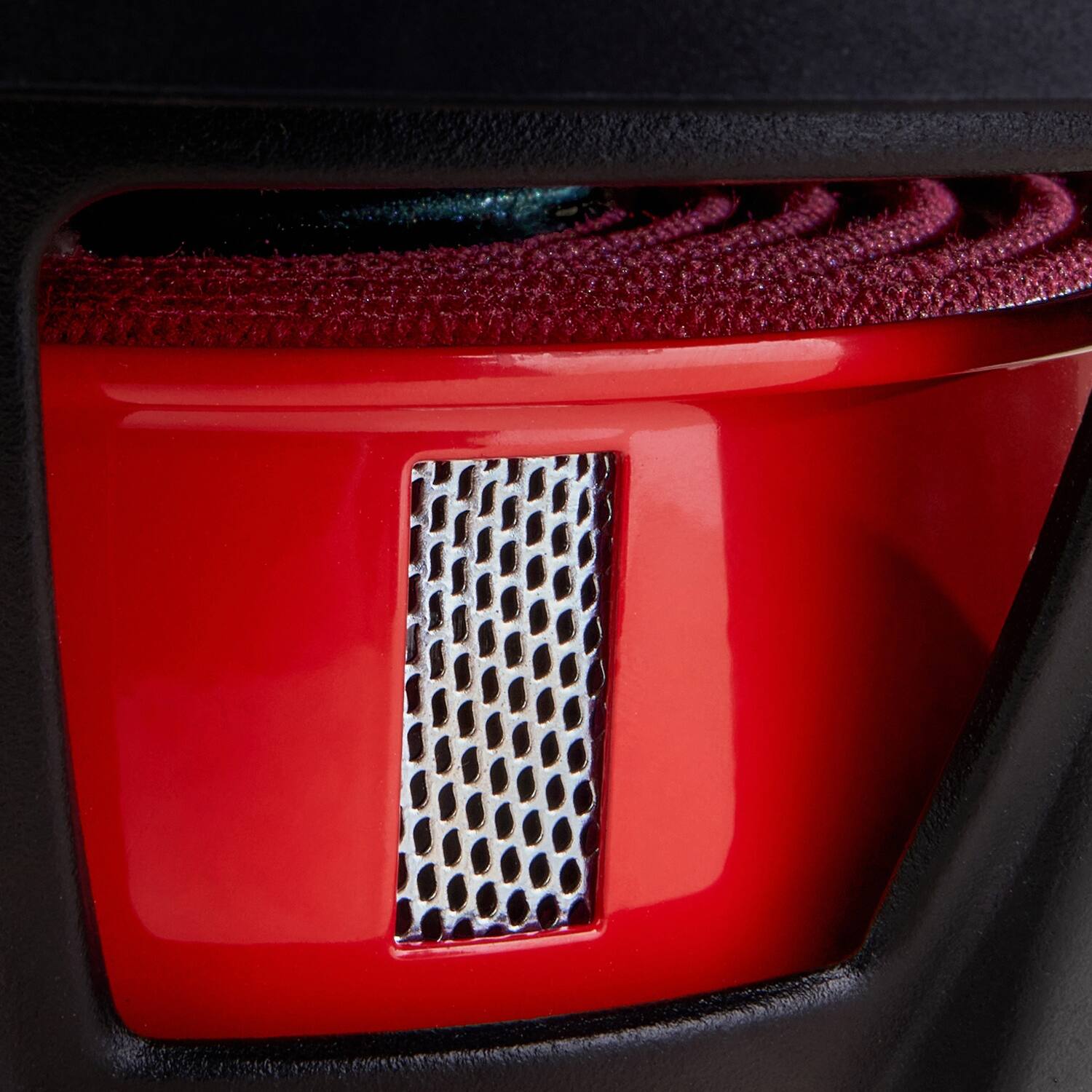 Alt View 16. MB Quart - Discus 8" 500W Dual-Voice Subwoofer - Red.