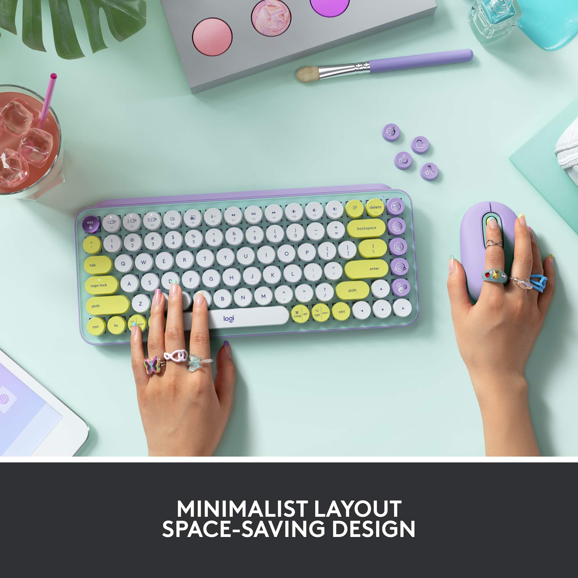 Minimalist Layout Space-Saving Design