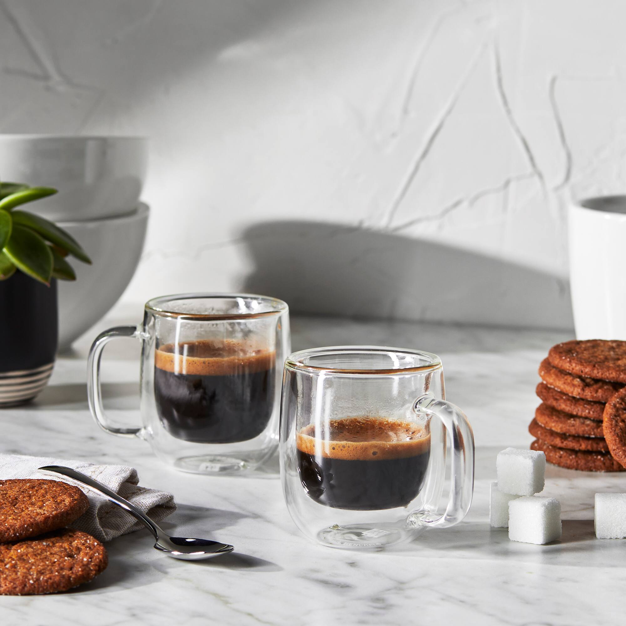 Alt View 3. ZWILLING - ZWILLING Sorrento Plus 2-pc Double-Wall Glass Espresso Mug Set - Clear.