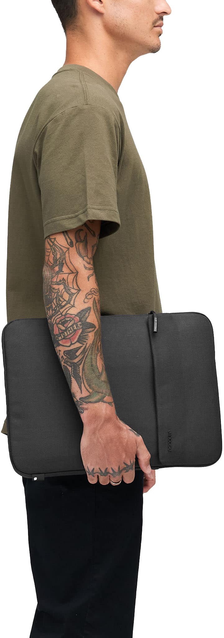 Alt View 10. Incase - Crosstown Sleeve for 14" Laptop - Black.