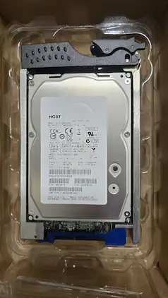 HGST - HUS156060VLF400 600GB 15K Fibre Channel 3.5" Hard Drive W/Tray 0B24478