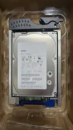 HGST
www.hgst.com
MADE IN SINGAPORE BY HGST (SINGAPORE) Pte. Ltd.
23NOV2013
FCAL LR US 20 IC E240353 SG D33373 N13508
CC-REM-HG2-HUS156060VLF40
WARRANTY VOID IF ANY LABEL SCREW IS REMOVED OR BROKEN
MODEL: HUS156068VLF400
FCAL LES
RATED: 1.1A, 12V DC
CAPACITY: 6 TB
RPM: 15000RPM
P/N: 0824478
MLC
TYPE: USFFCA600
@B24478VC0C3A8G3B
P/N: 824478
S/N: 2AVROLKN
EMC P/N: 118032690-A02
HGST EUR. LTD.
MARIE CURIEWEG 20
RO