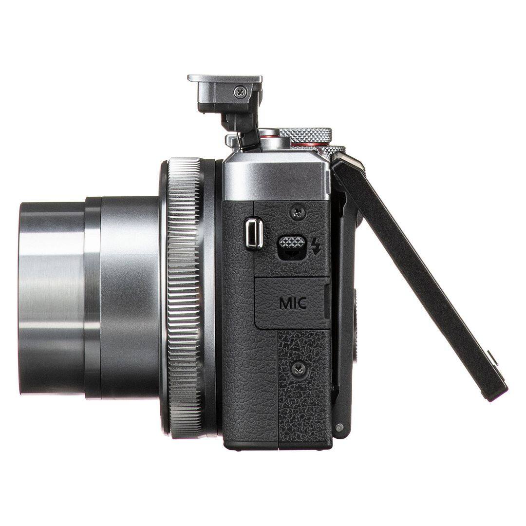 Alt View 2. Canon - Canon  PowerShot G7 X Mark III Camera (Silver) with 64GB Card + ZeeTech Professional Bundle - Silver.