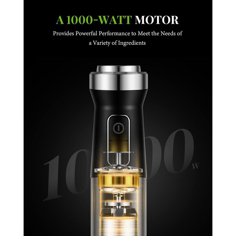 A 1000-WATT MOTOR  
Provides Powerful Performance to Meet the Needs of a Variety of Ingredients