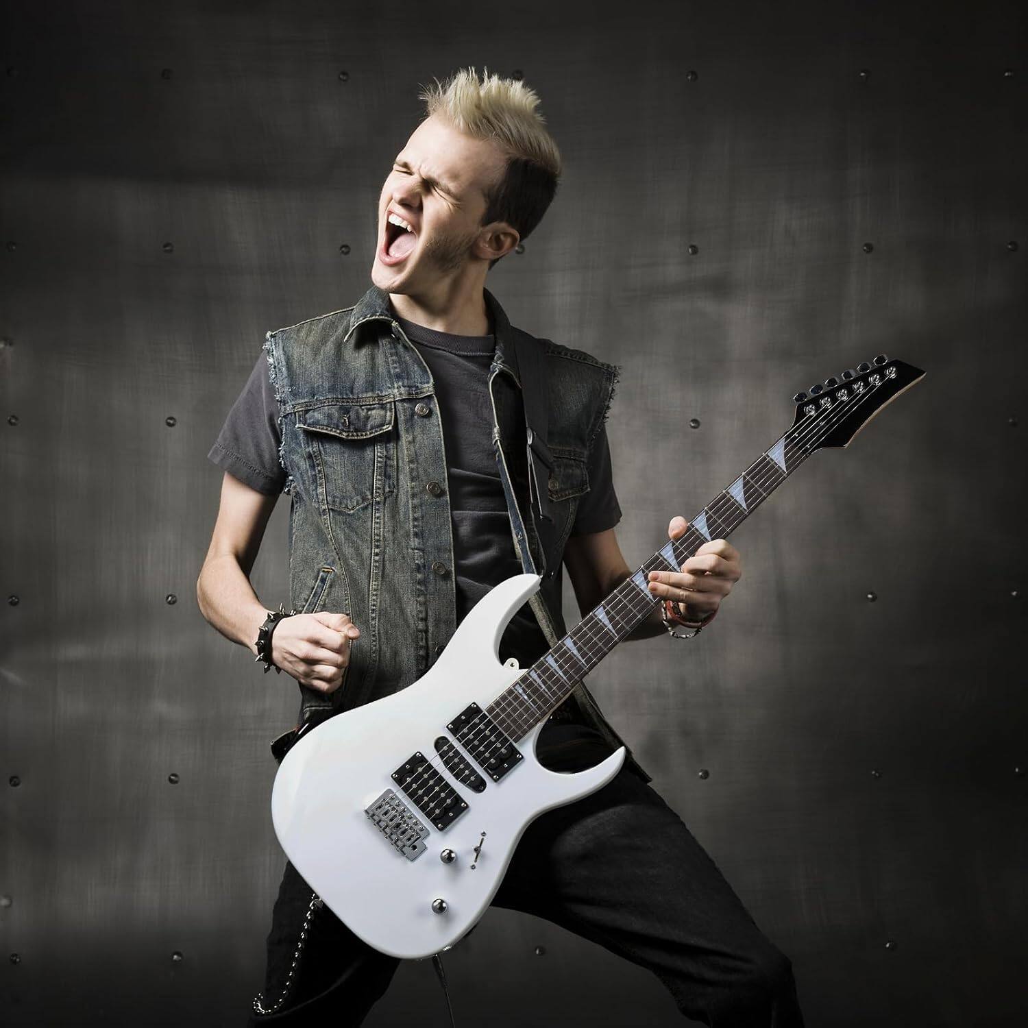 Alt View 1. Winado - 39" Electric Guitar with 20Watt Amp, Full Size 170 Model Starter Guitar Kit for Beginners & Professionals W/Bag, Shoulde.