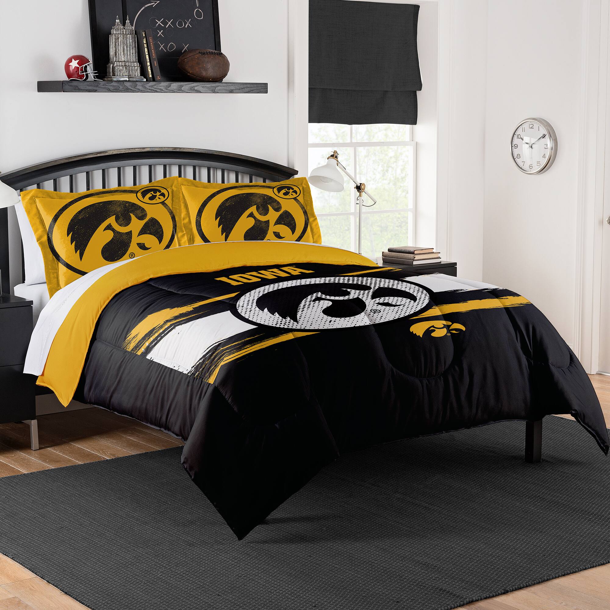 Front. Sweet Home Collection - NCAA Iowa Hawkeyes Comforter & Sham Set- Full/Queen - Multicolored.