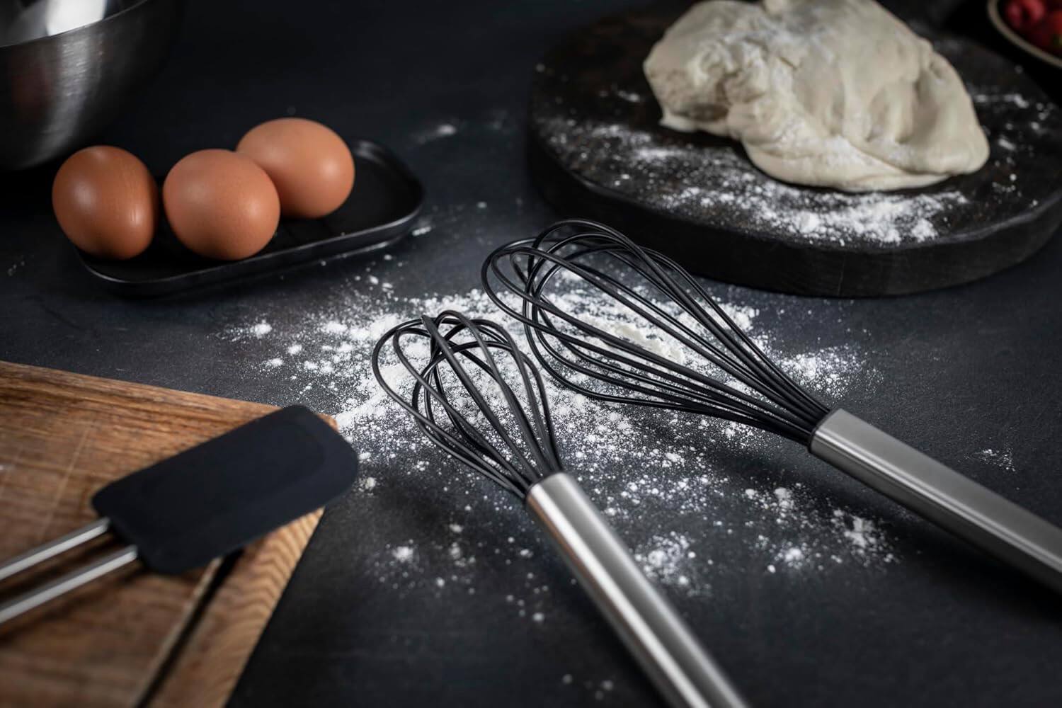 Alt View 2. Kuhn Rikon - Essential Scraper Spatula with Flexible Silicone Blade - Black.