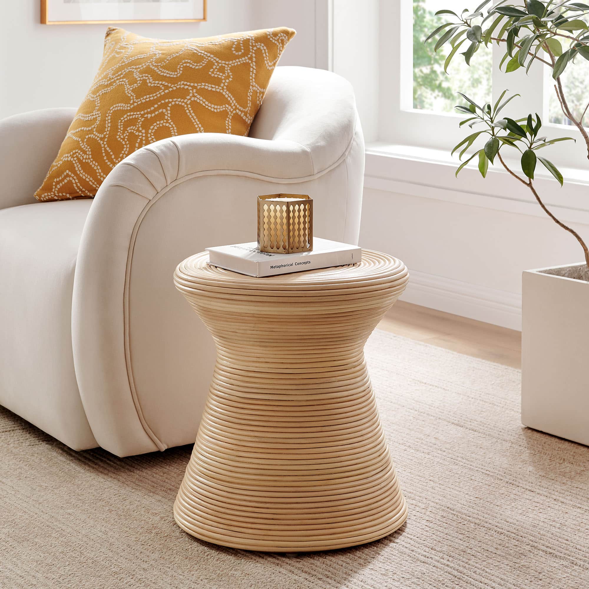 Tavi Hourglass Rattan Round Side Table by Modway - Natural