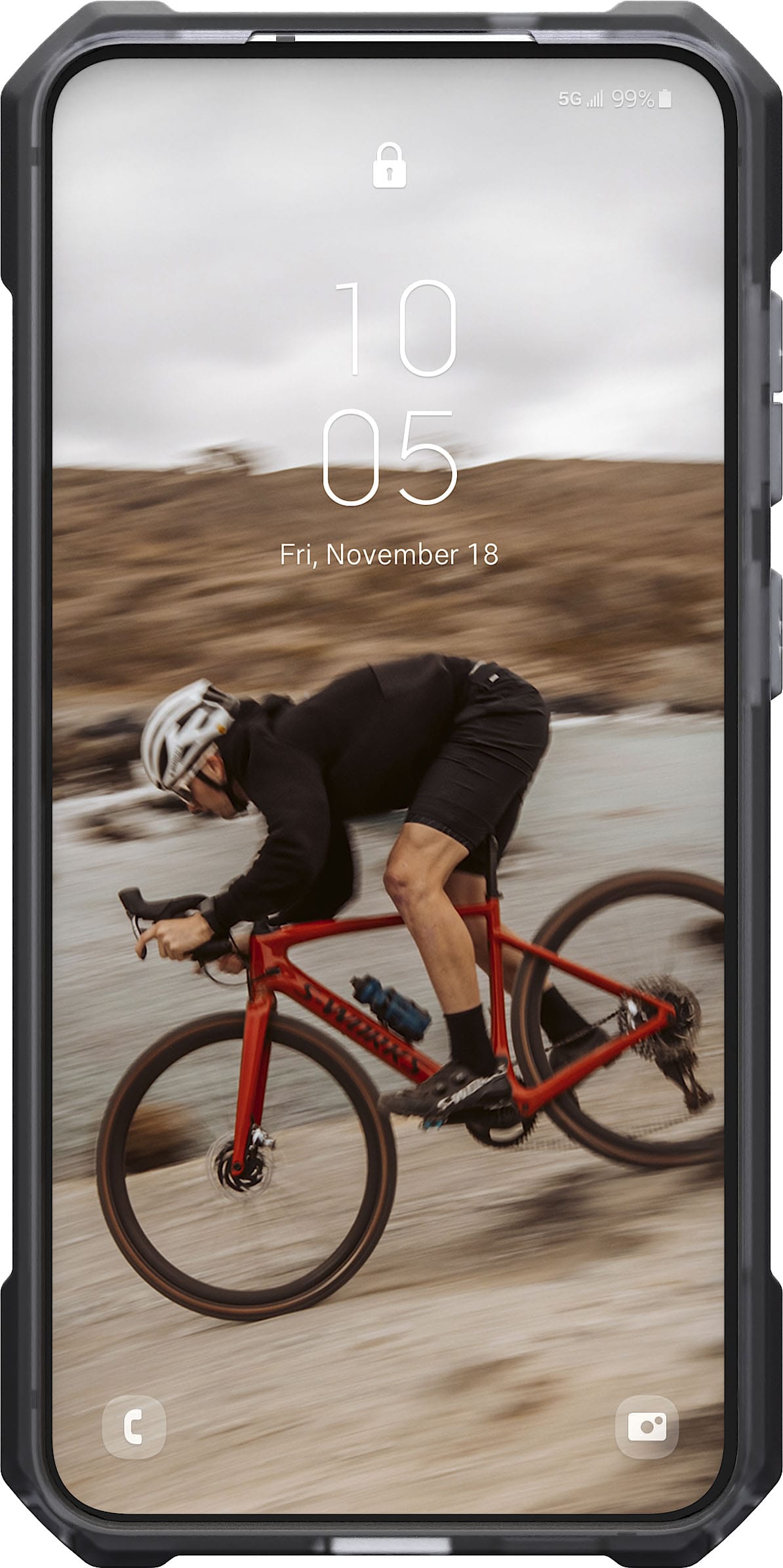 The text on the image reads: "5G 100% 1 10 05 Fri, November 18".