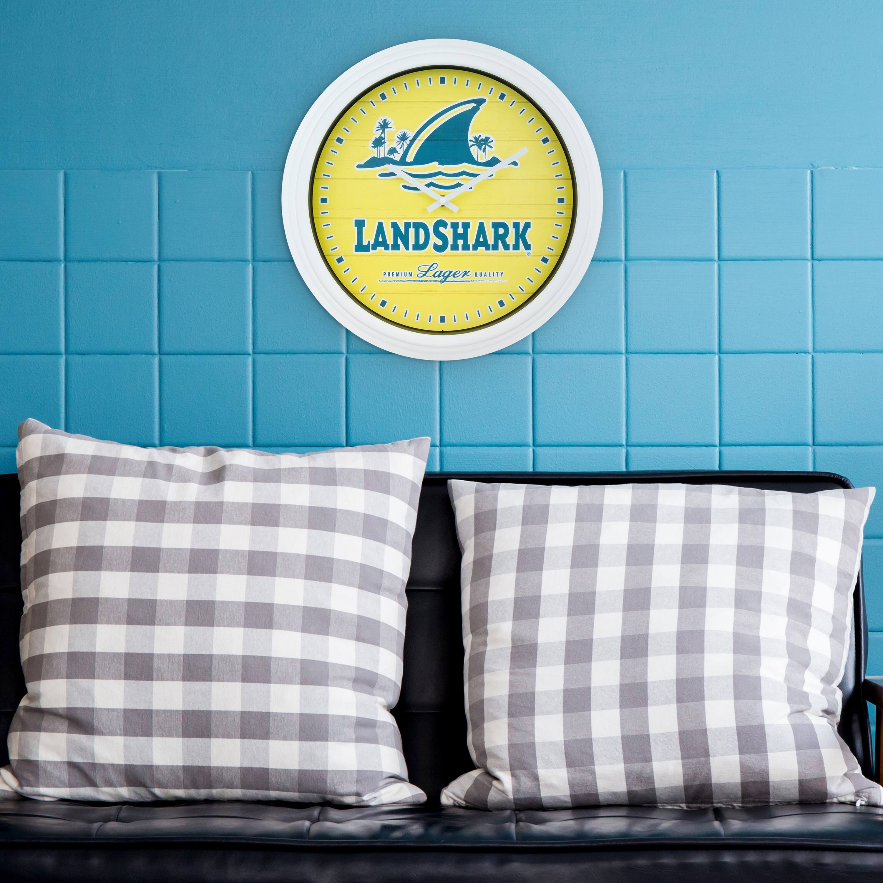 LANDSHARK  
Premium Lager  
Lager Quality