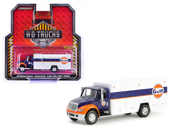 GREENLIGHT
HD TRUCKS
INTERNATIONAL DURASTAR 4400 DELIVERY TRUCK
Gulf
1:64
LIMITED EDITION COLLECTOR SERIES