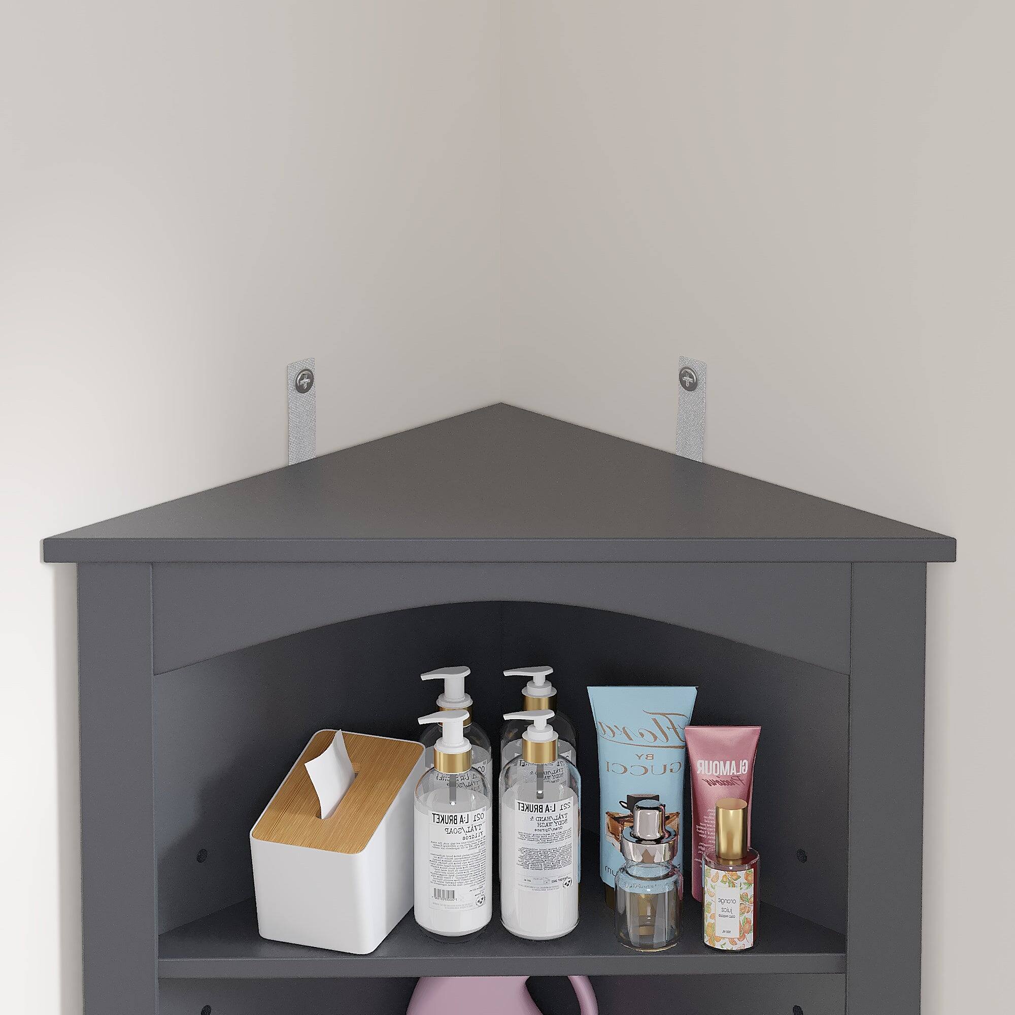 Flora by Gucci Glamour U  
Caser Bruket La P Tast 1  
Bruket UA It A N4 Jn