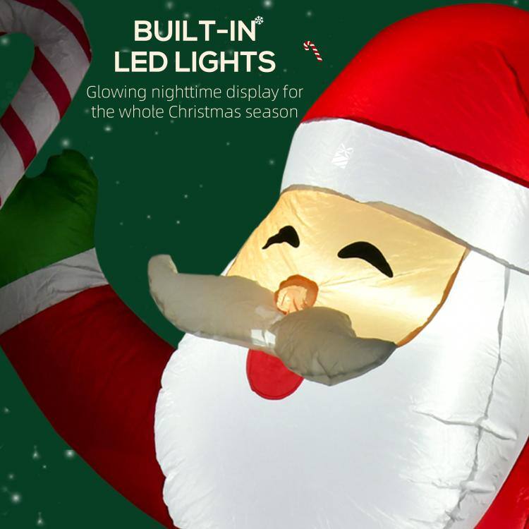 BUILT-IN LED LIGHTS  
Glowing nighttime display for the whole Christmas season