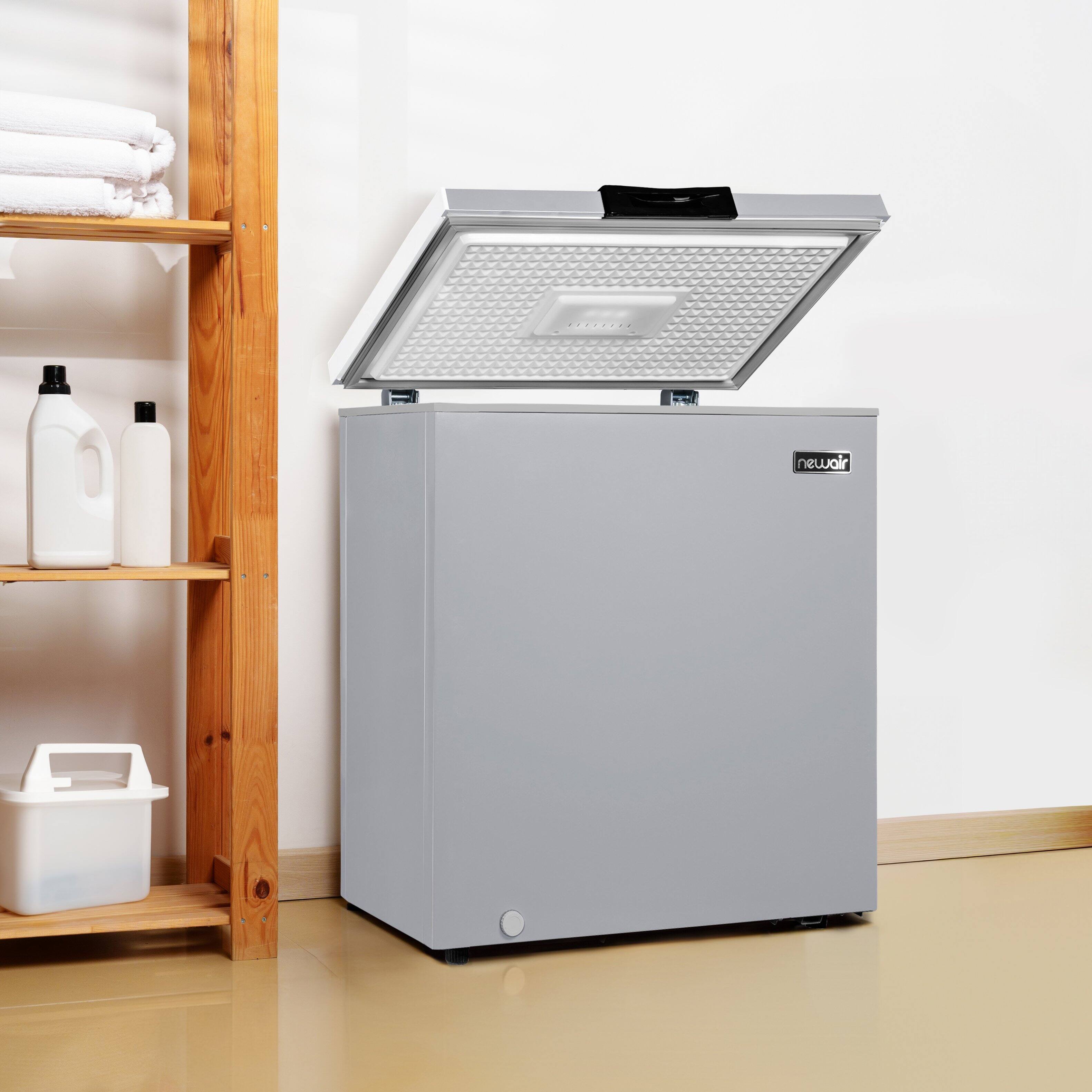 Alt View 6. NewAir - 5 Cu. Ft. Mini Deep Chest Freezer and Refrigerator with Digital Temperature Control, Self-Diagnostic Program - Cool Gray.