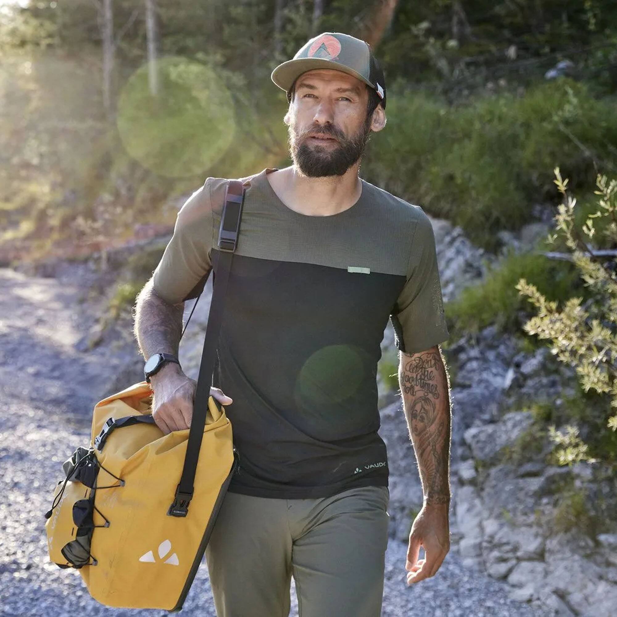 A Ce So ooltire o VAUDE .