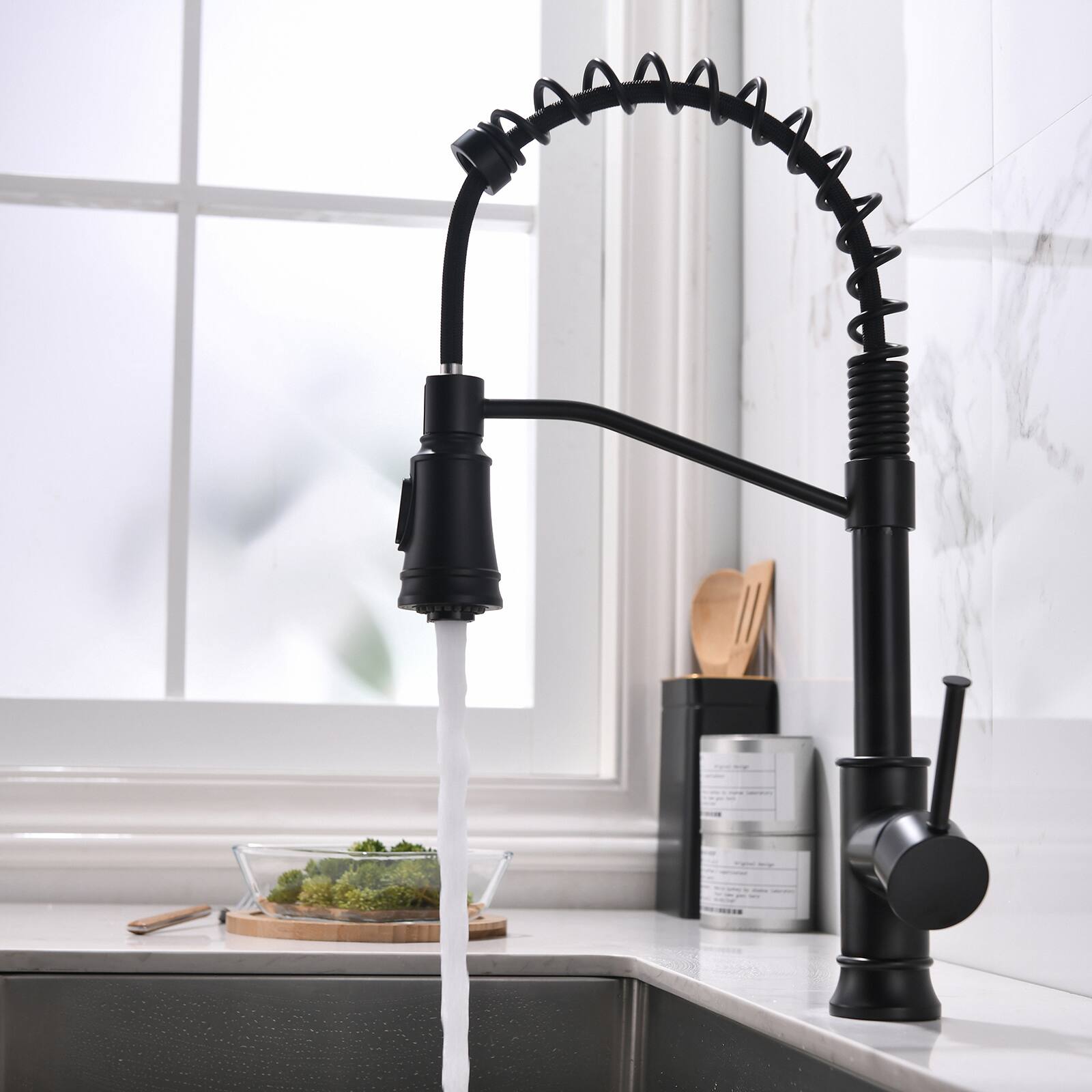 Left. APRILSOUL - Kitchen Faucet with Pull Out Sprayer Black Stainless Steel Single Handle Kitchen Sink Faucets - Black.