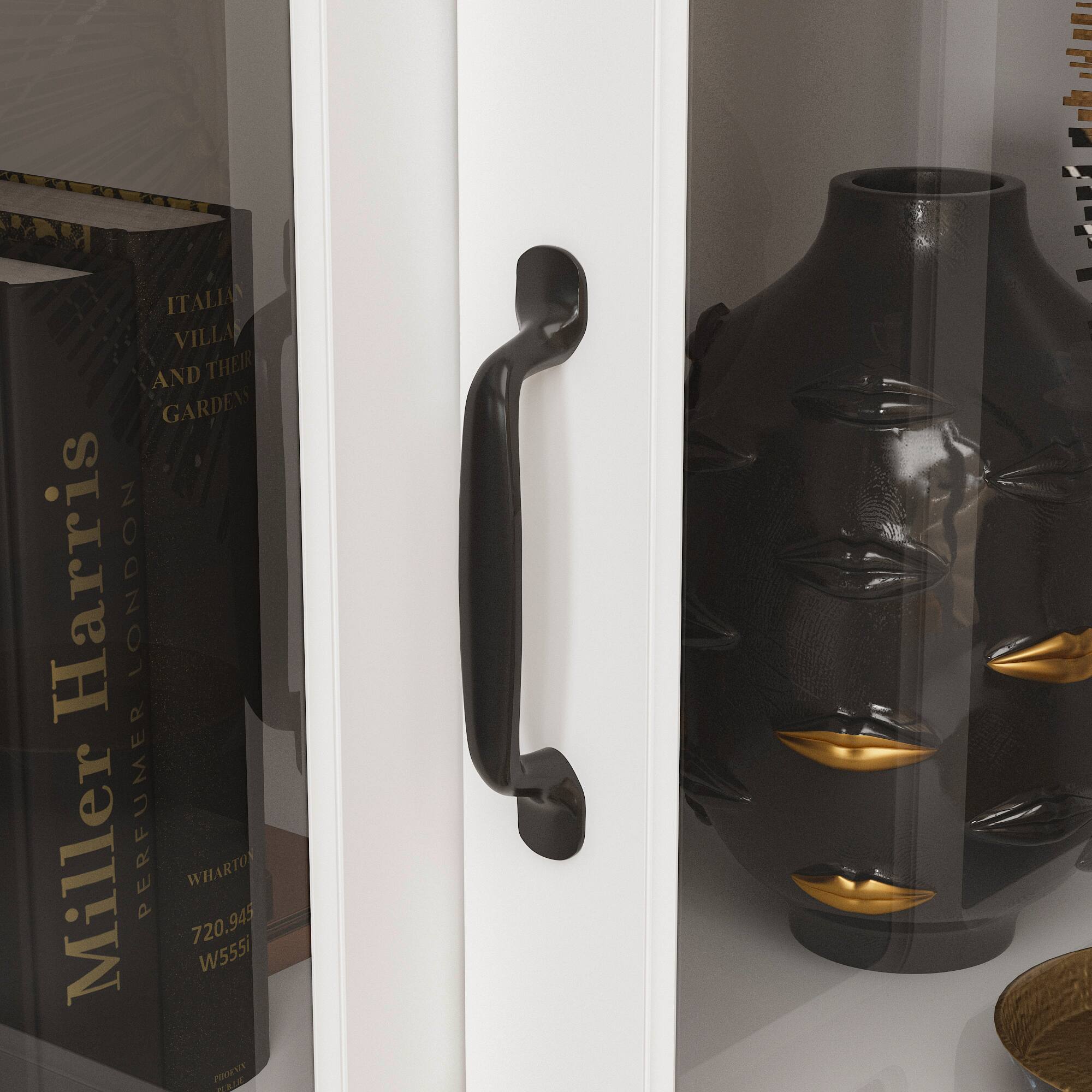 Miller Harris, Italian Villa and Their Gardens, London, Perfumer, Wharton, 720.945, W555i, POOVs, RUK