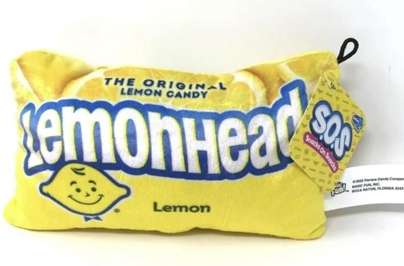 THE ORIGINAL LEMON CANDY  
LemonHead  
Lemon  
Snacks On Snacks  
2022 Fumara Candy Campan  
FUN INC.  
BASIC FLORIDA 33432  
BOCA RATON