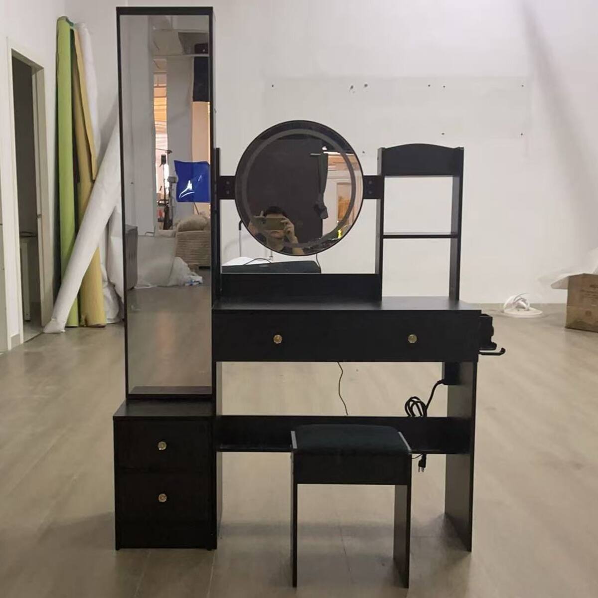 Loheer Round LED Vanity Table with Stool, 17 Inch Mirror and Adjustable ...