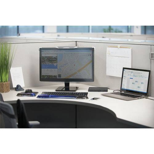 Left. Kensington - K55779WW Snap 2 Flat Panel Privacy Filter for 20 in. - 22 in. Widescreen LCD Monitors - Light Graphite.