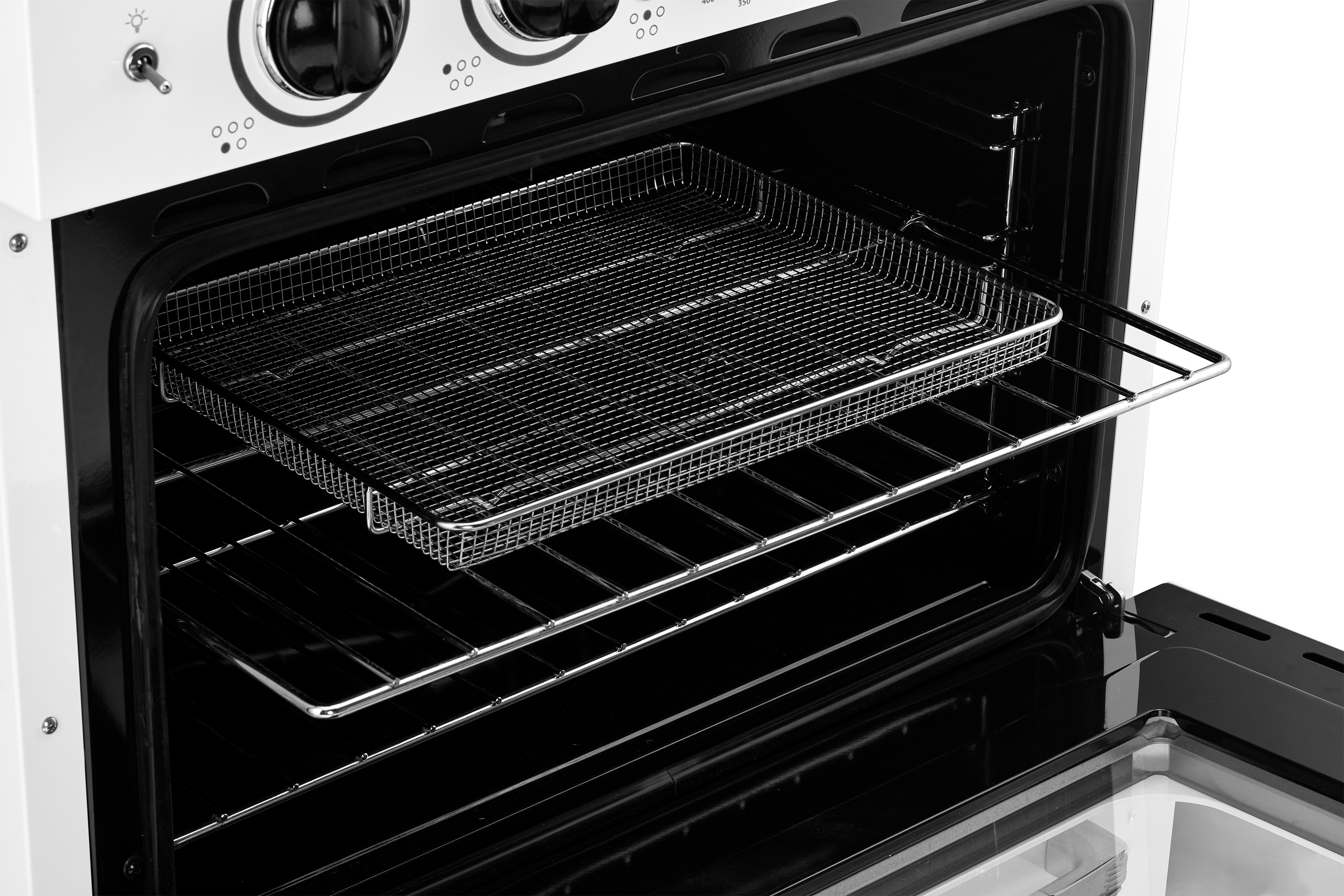 Alt View 14. Unique Appliances - Classic Retro 3.9 Cu. Ft. Freestanding Induction Range with Air Fry - Marshmallow White.