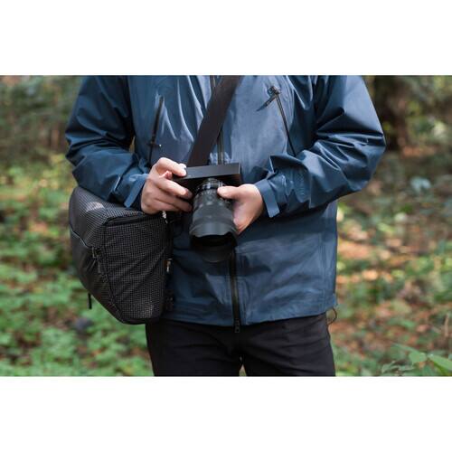 Alt View 4. Sigma - Sigma 35mm f/1.4 DG II Art Lens for L-Mount with Advanced Accessory and Travel Bundle | 304969 | 35mm Lens for L Mount - Black.