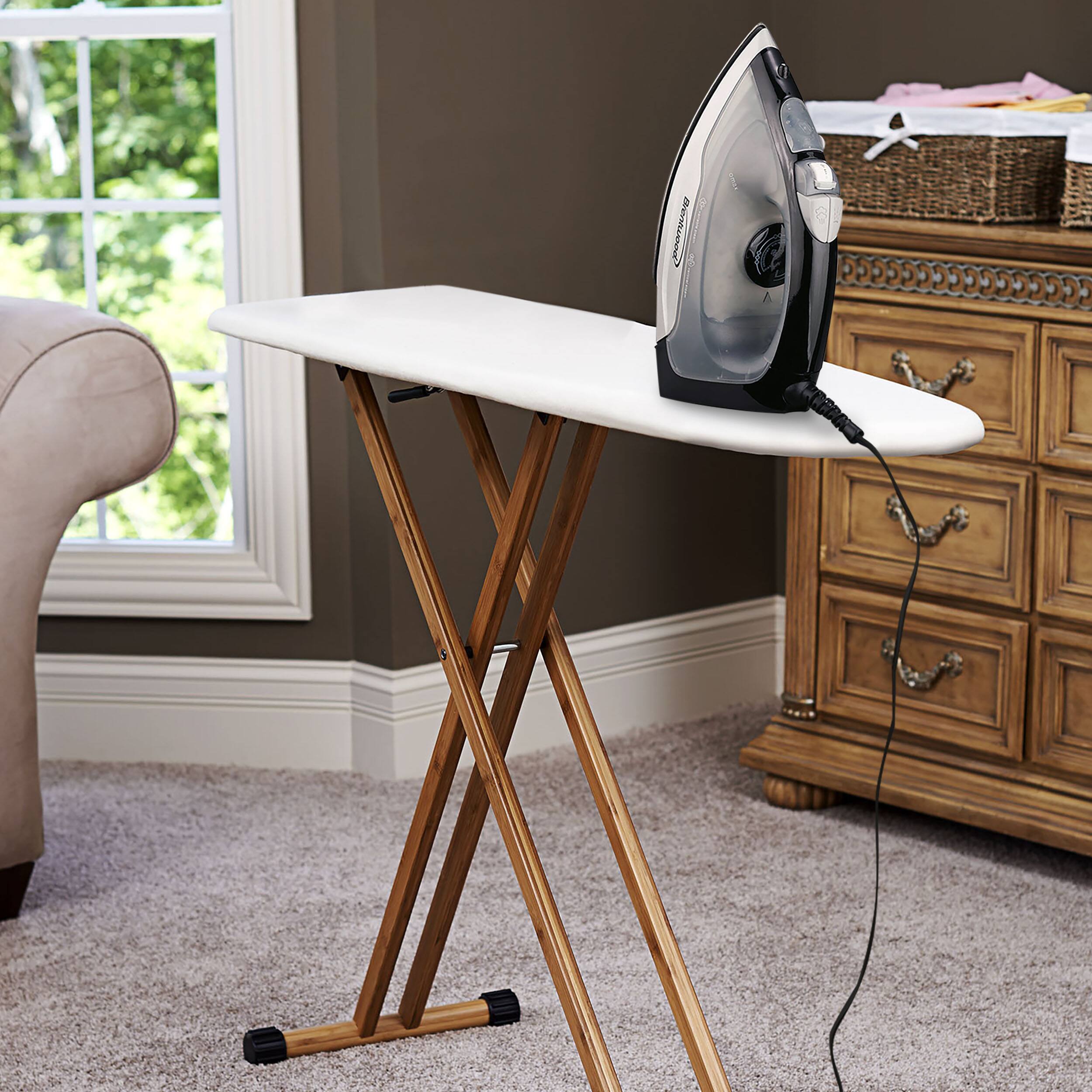 Back. Brentwood - Brentwood Full Size Steam / Spray / Dry Iron in Black and Gray - Black.