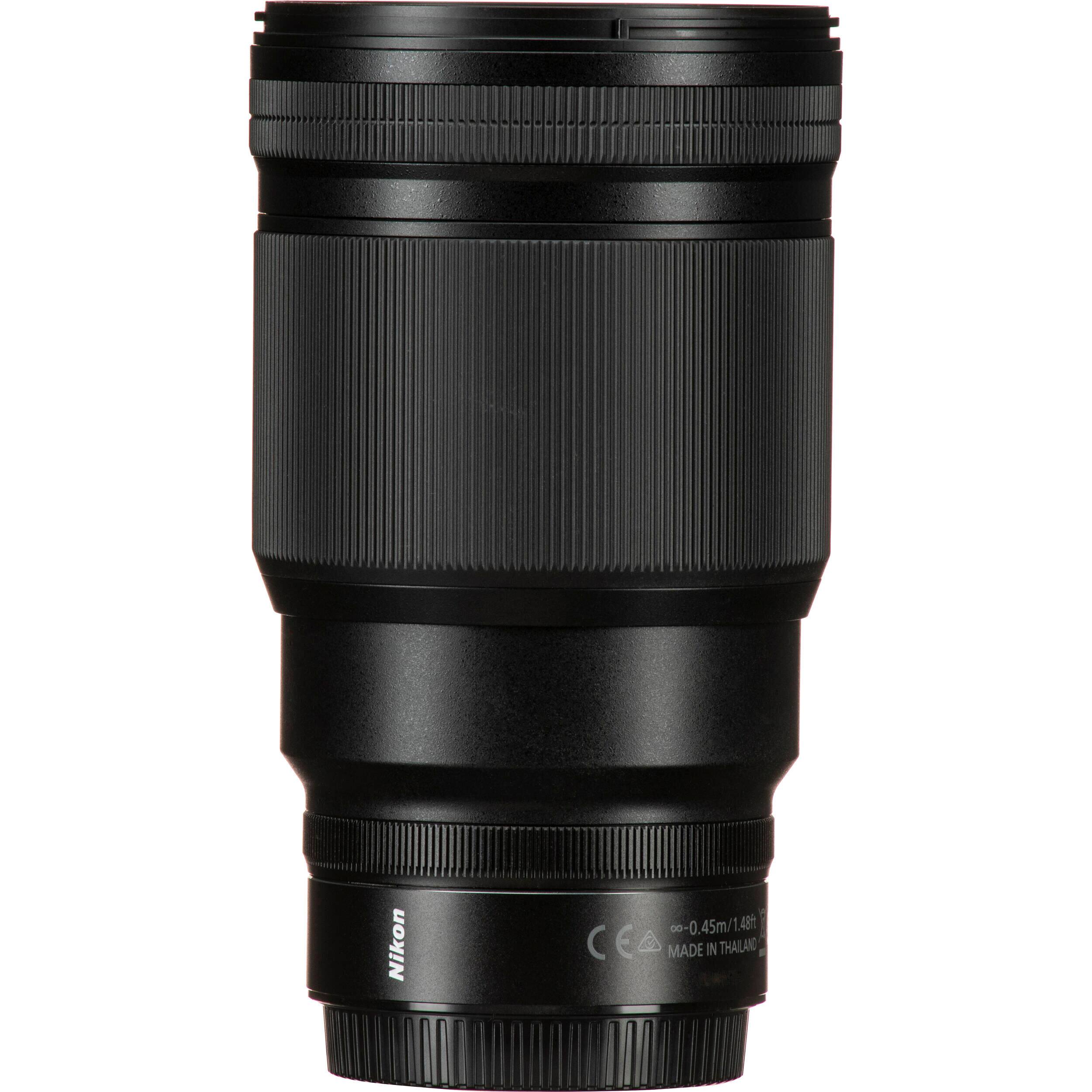 Nikon  
CE  
00 0.45m/1.48ft  
MADE IN THAILAND