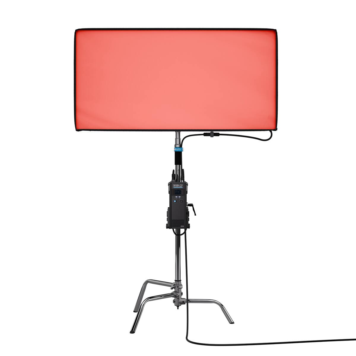 The text on the image is not fully visible, but it appears to be a product image of a lighting equipment stand. There is no text to correct or group.