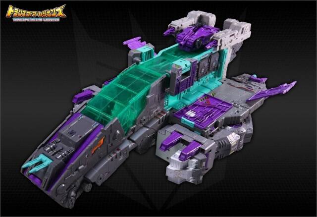 Front. Transformers - LG43 Trypticon Dinosaurer | Japanese Transformers Legends.