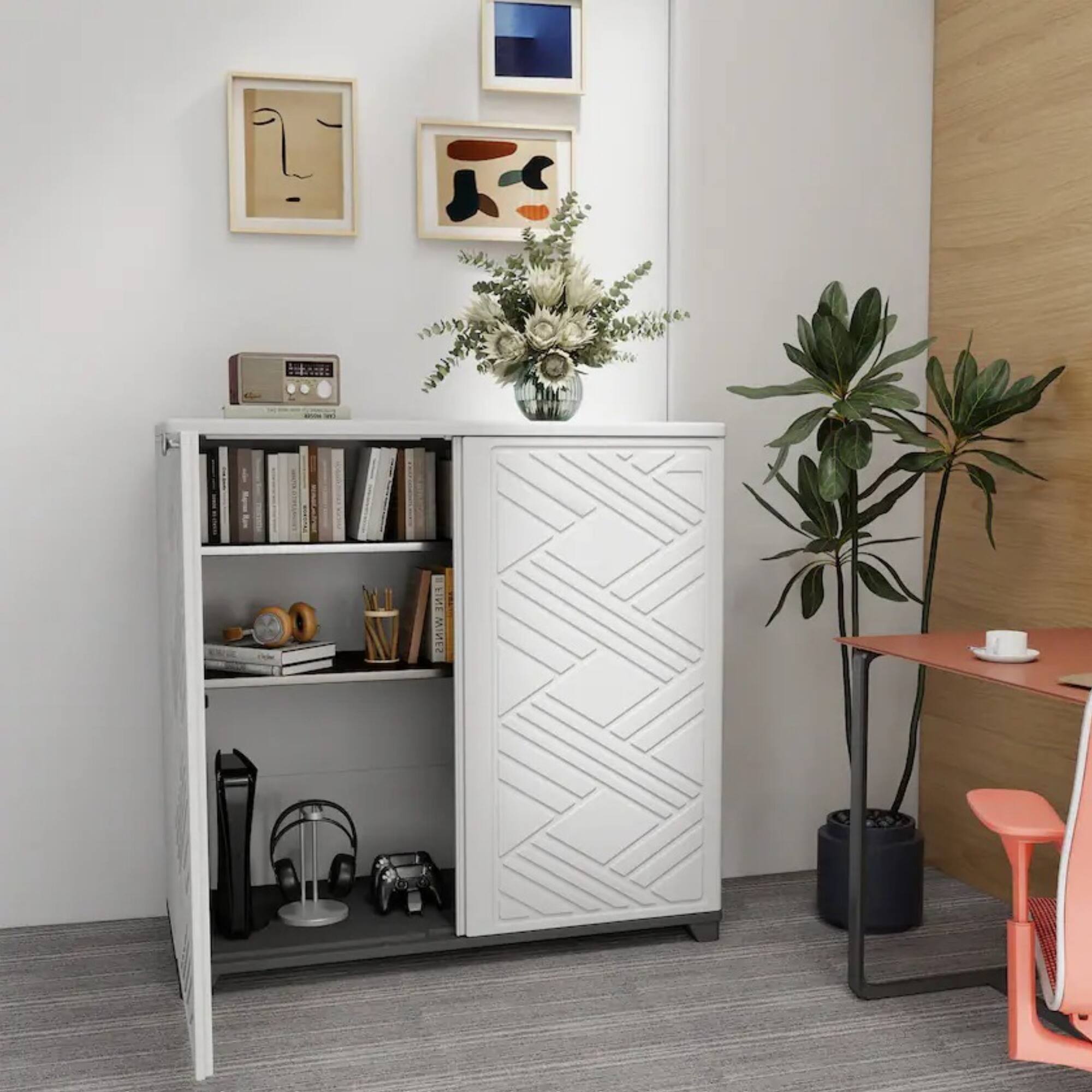 The text in the image reads:

"iintrni f NIME WINES"