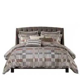 Gracie Mills - Rylee 8-Piece Oversized Comforter Set - Taupe