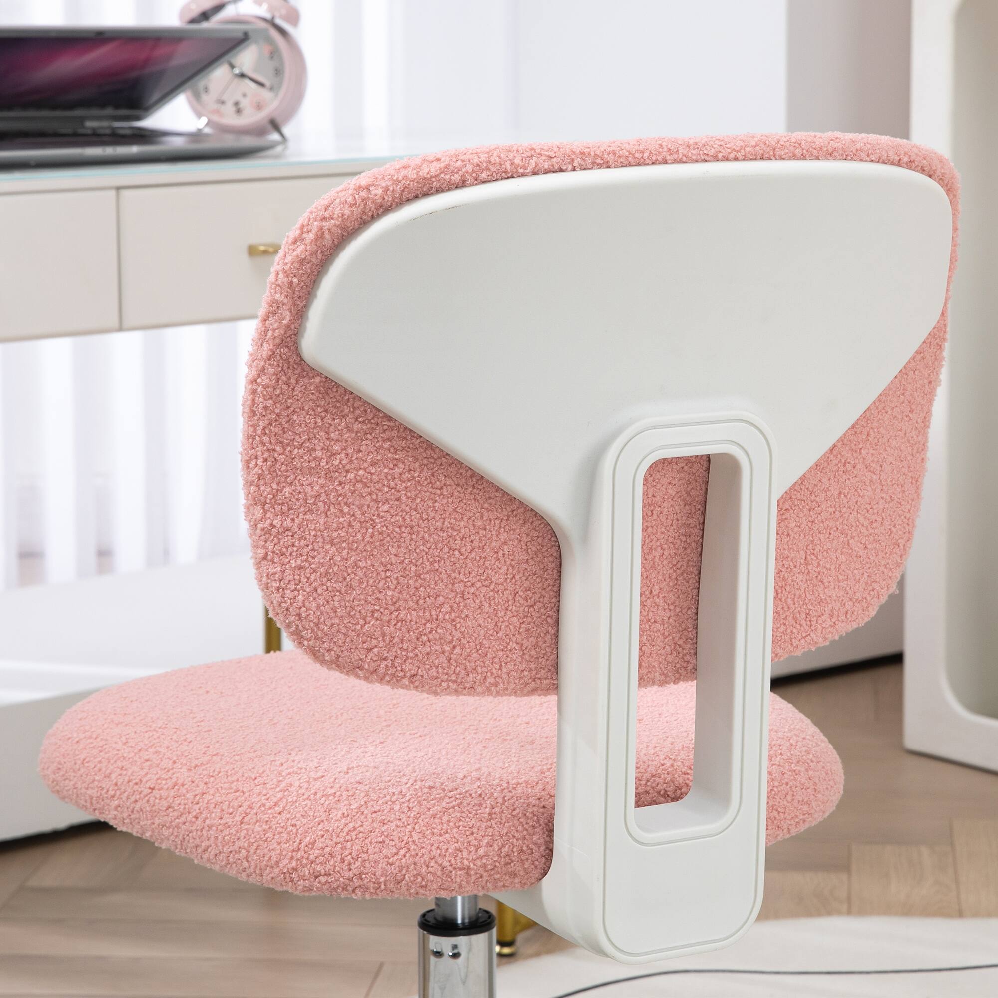 Alt View 8. Vinsetto - Armless Teddy Fleece Desk Chair with Adjustable Height, Swivel - Pink.