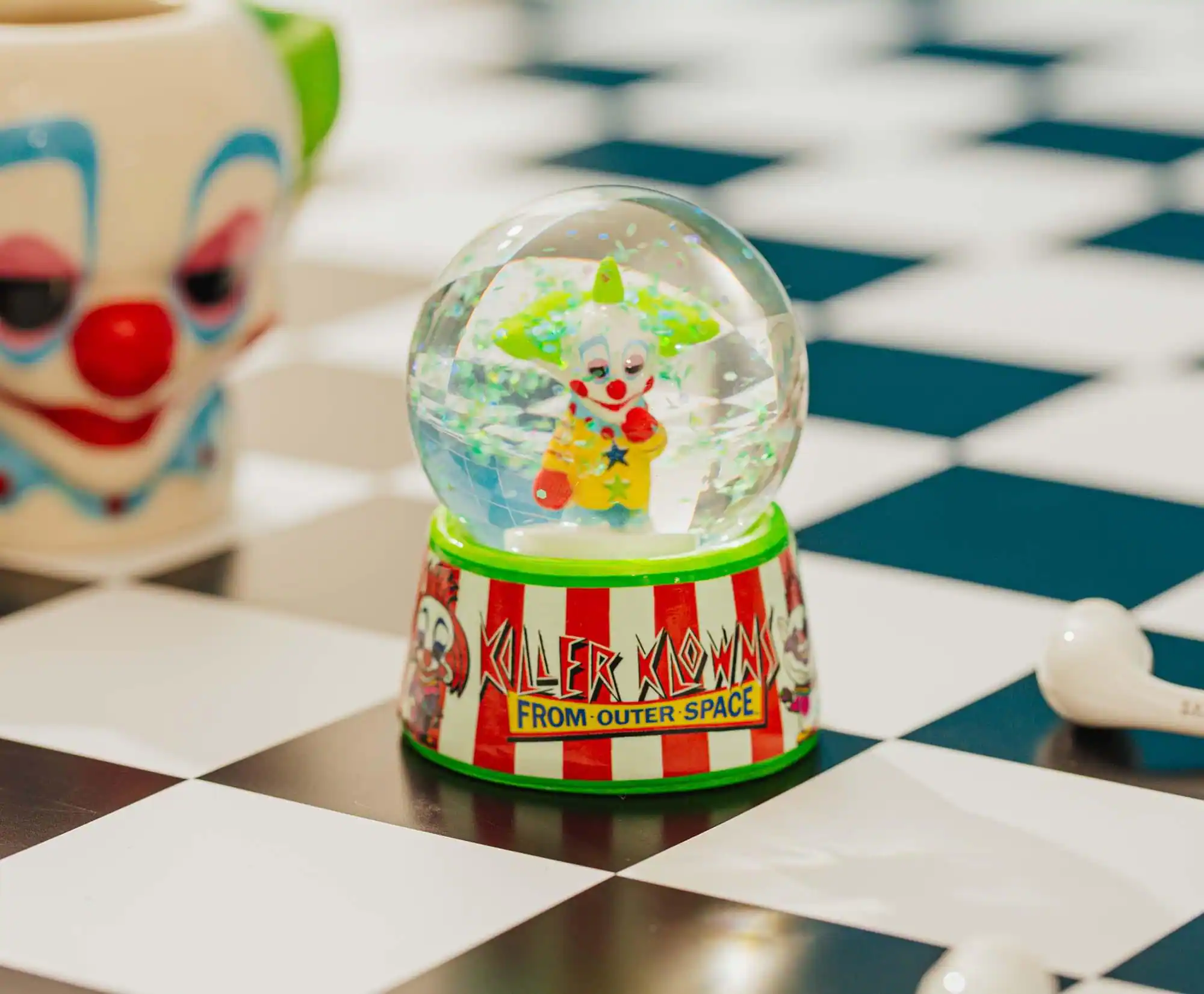 Killer Clowns from Outer Space