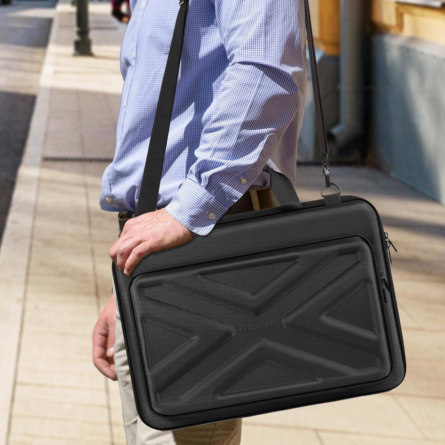 Angle. mosiso - Hard Shell Laptop Case for 18-18.5 inch ASUS Gaming Monitor HP Dell Lenovo, Waterproof Laptop Bag with Shoulder Strap - Black.