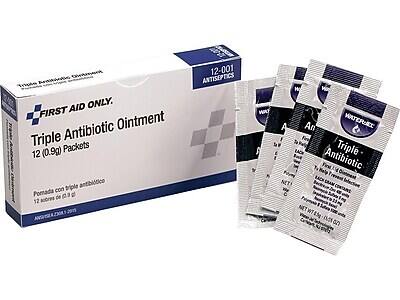 FIRST AID ONLY.

Triple Antibiotic Ointment
12 (0.9g) Packets

Pomada con triple antibiótico
12 sobres de 0.9 g

12-001 ANTISEPTICS

Triple Antibiotic
Ointment
To Help Prevent Infection
NET WT 0.9 g (0.032 oz)

WATERPROOF