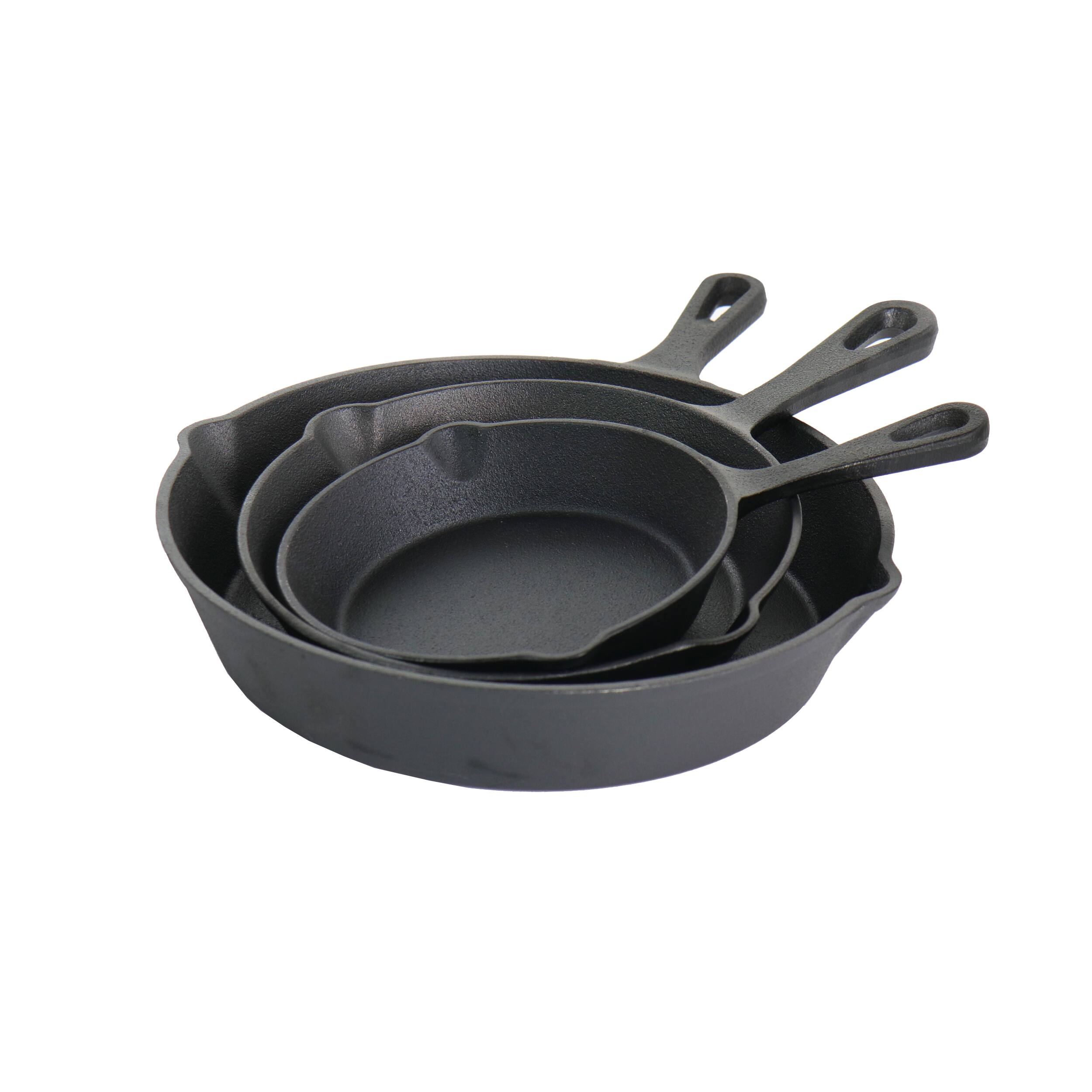Alt View 3. MegaChef - MegaChef Pre-Seasoned 3 Piece Cast Iron Skillet Set - Black.