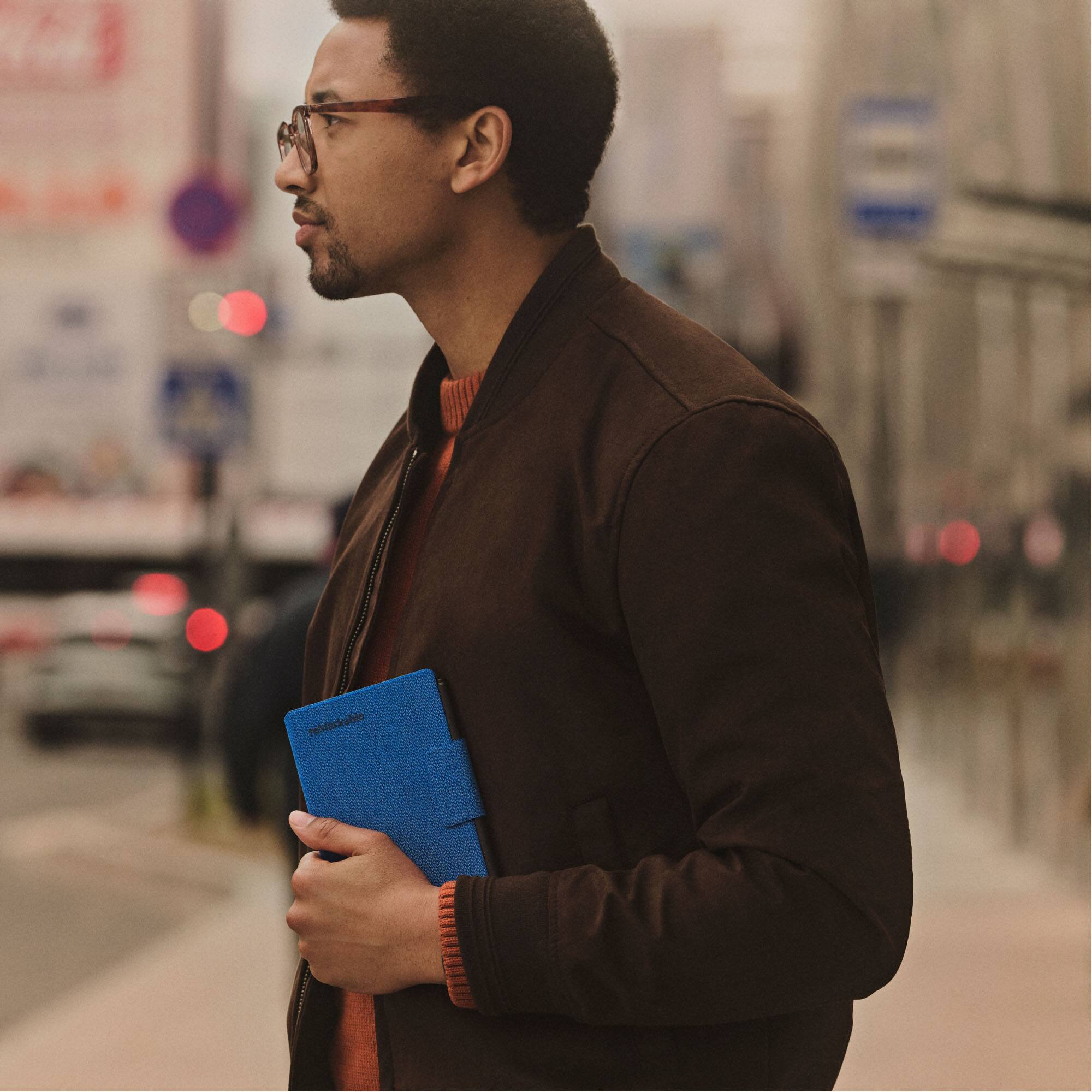 Alt View 8. reMarkable - reMarkable Paper Pro Move - Mosaic weave Book Folio for your 7.3'' paper tablet - Burgundy - Burgundy.