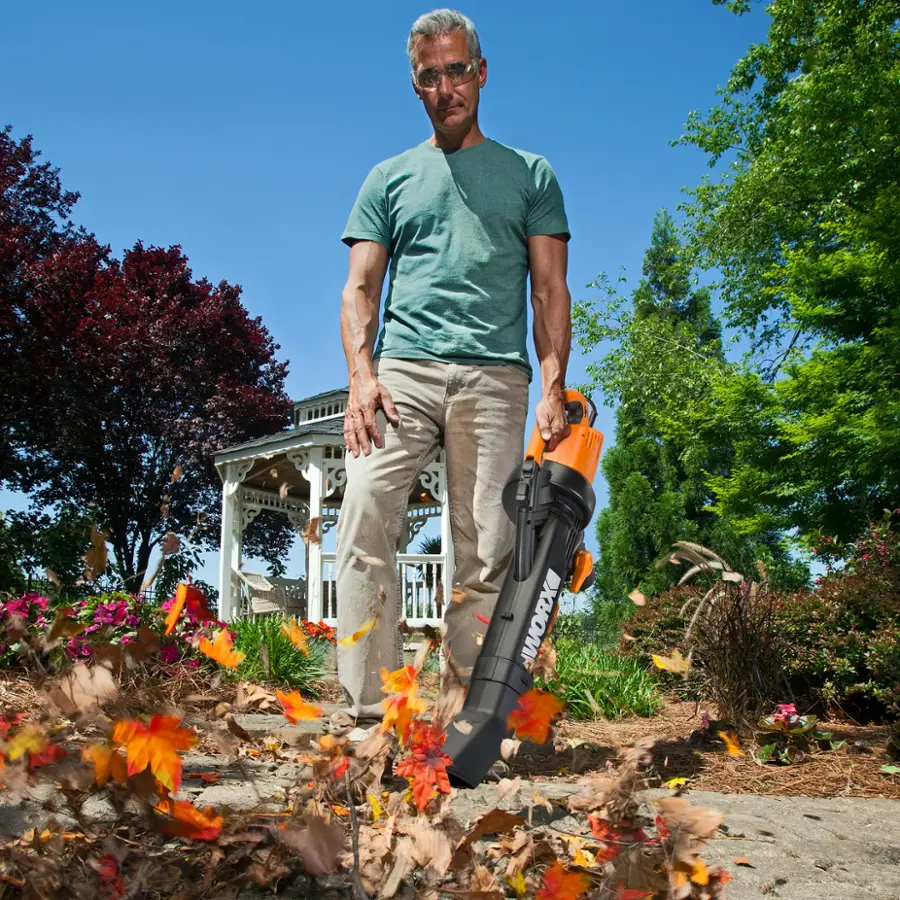 WORX WG509 12 Amp TRIVAC 350CFM Corded Blower and Vaccum or