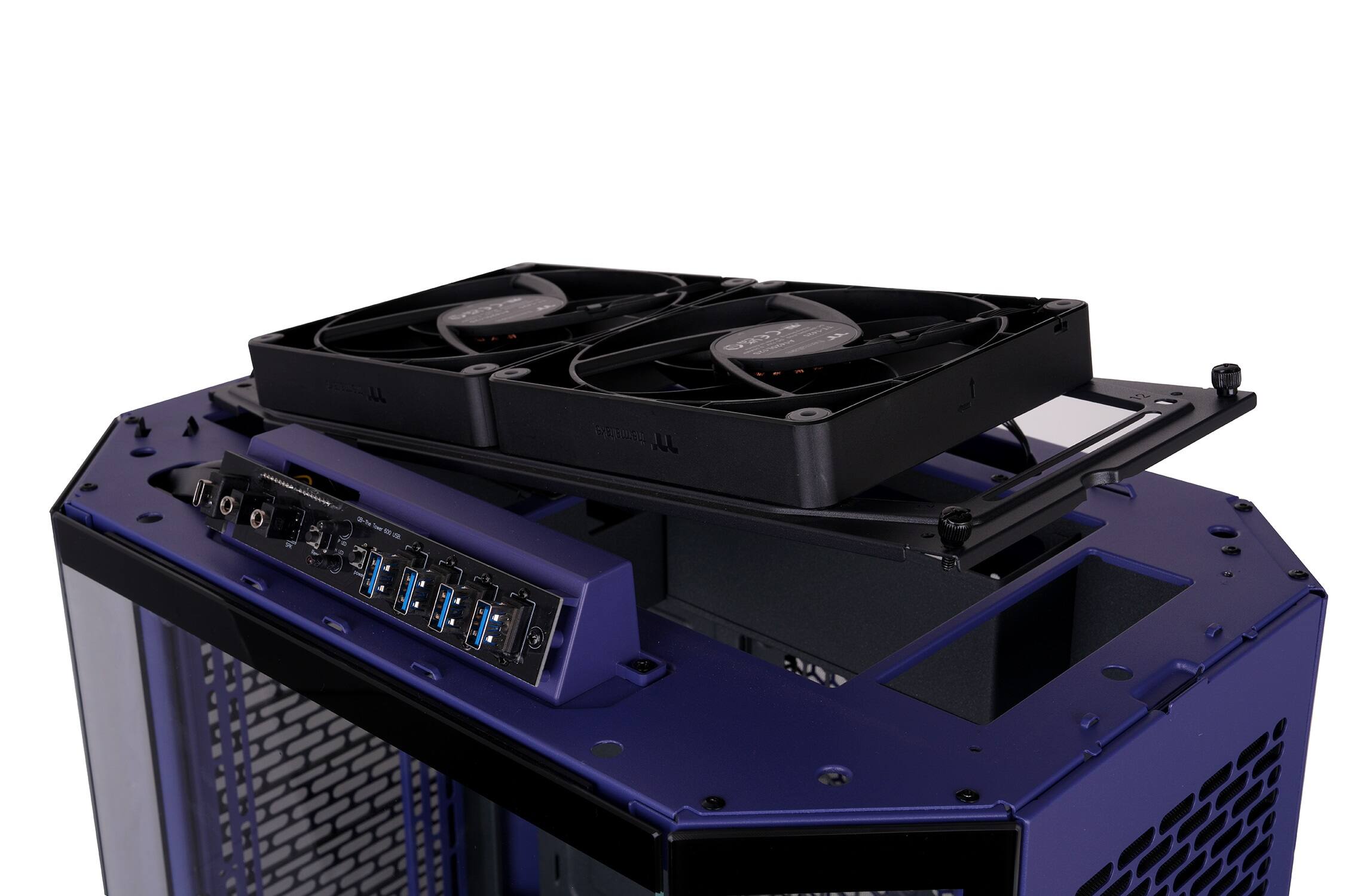 Alt View 3. Thermaltake - The Tower 600  Mid Tower ATX PC Case - Future Dusk.