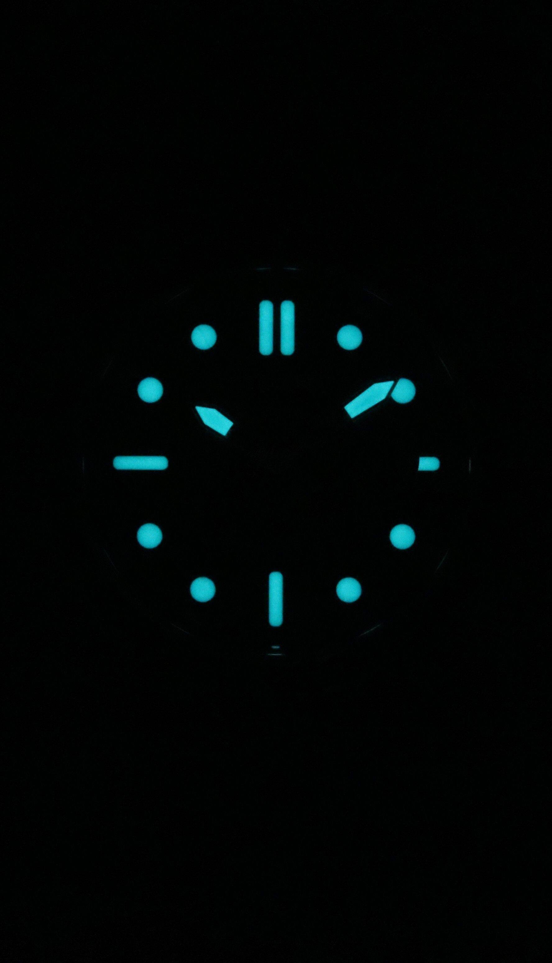 Angle. Citizen - Citizen Marine Eco-Drive Stainless Steel Green Dial AW1811-82X 100M Men's Watch - Silver.