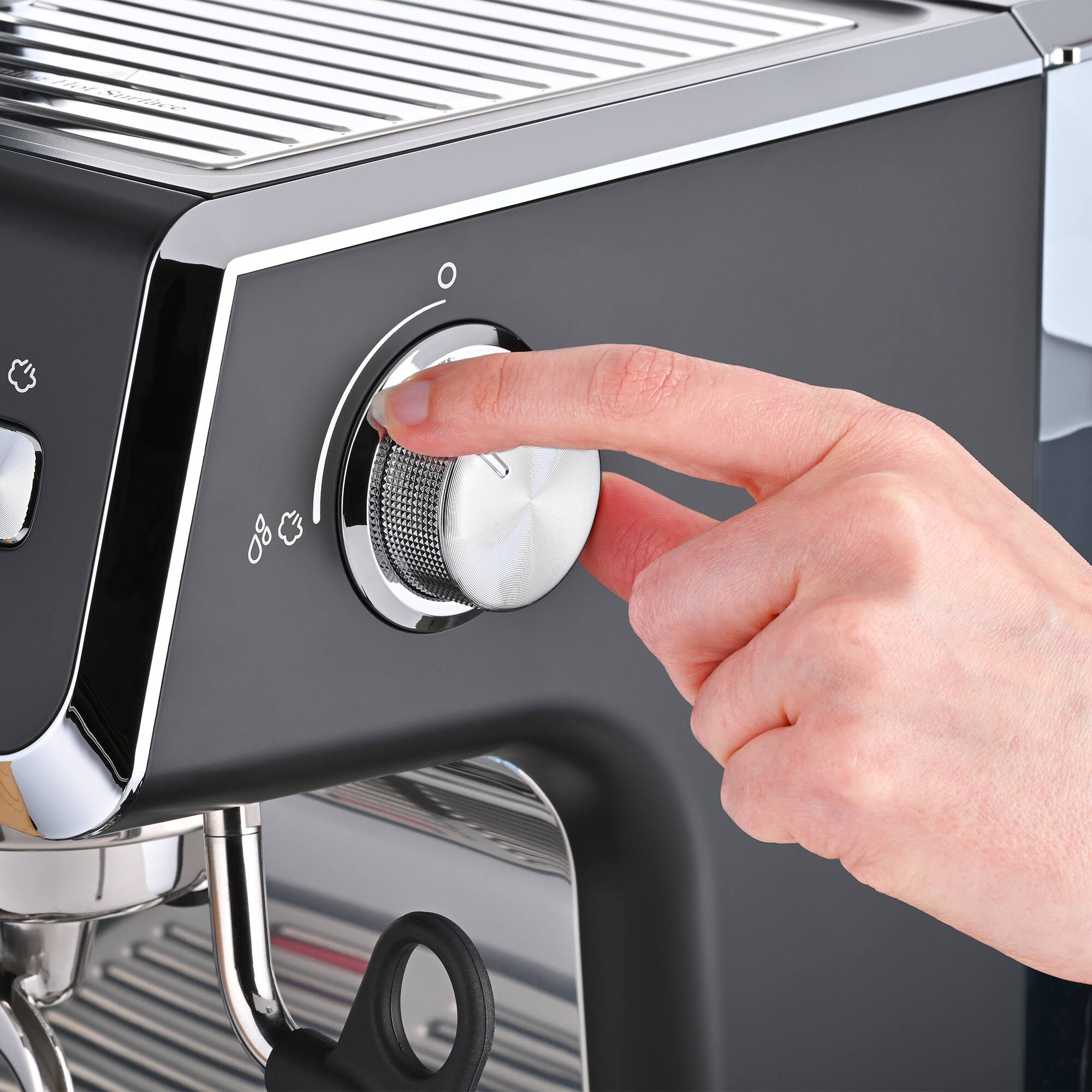 Back. Tru - Fully Automatic 19 Bar Espresso Machine with Grinder - Black.