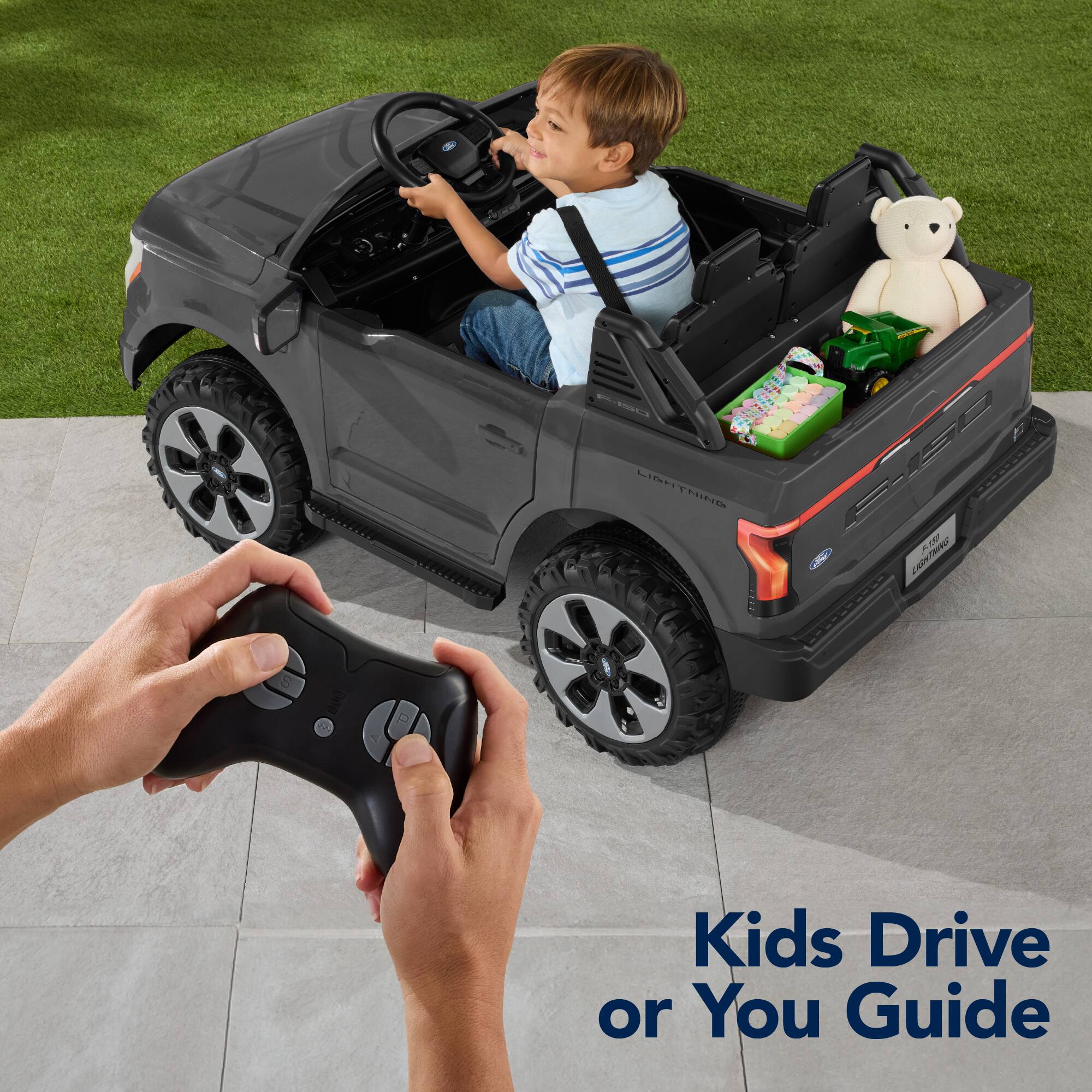 The corrected text is: "Kids Drive or You Guide."